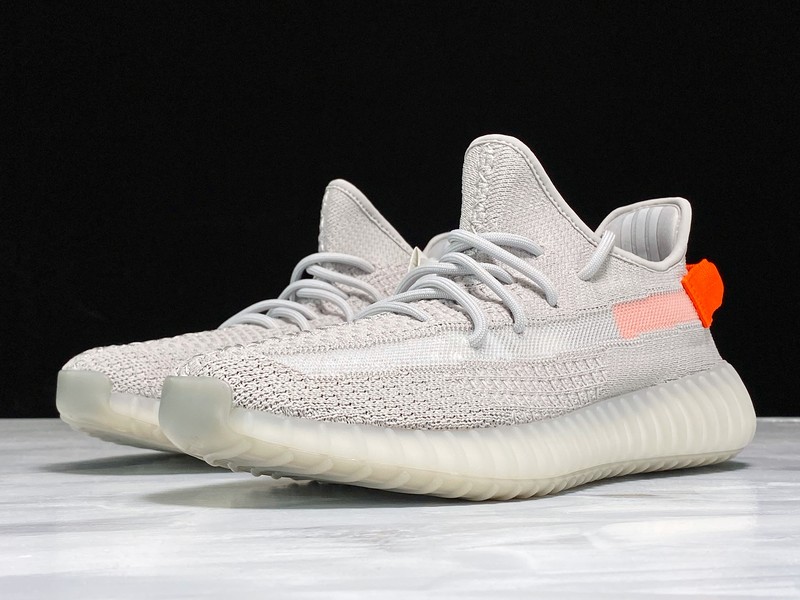 Ad*s yeezy boost 350 v2 tail light