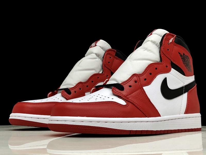 Jordan 1 Retro Chicago