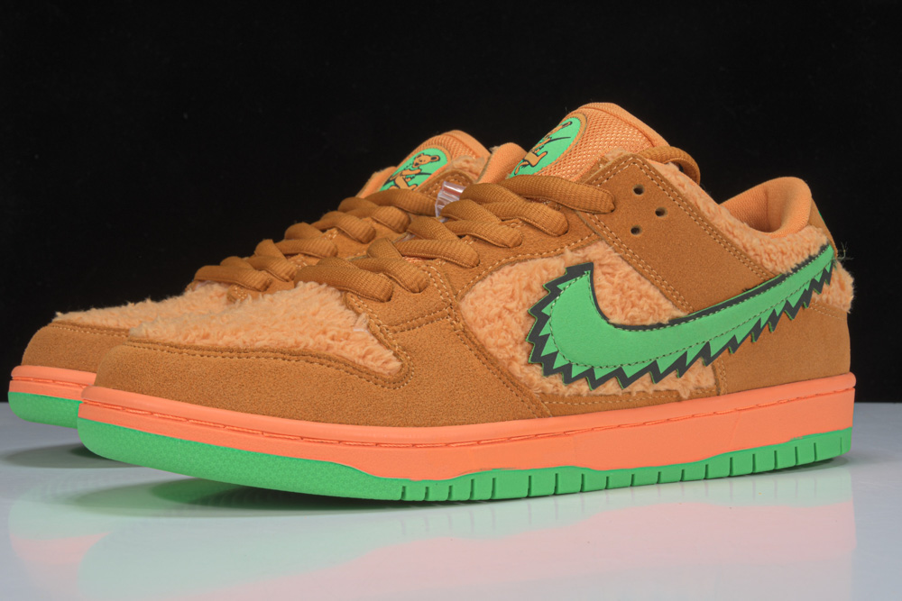 Nike SB Dunk Low Grateful Dead Bears Orange