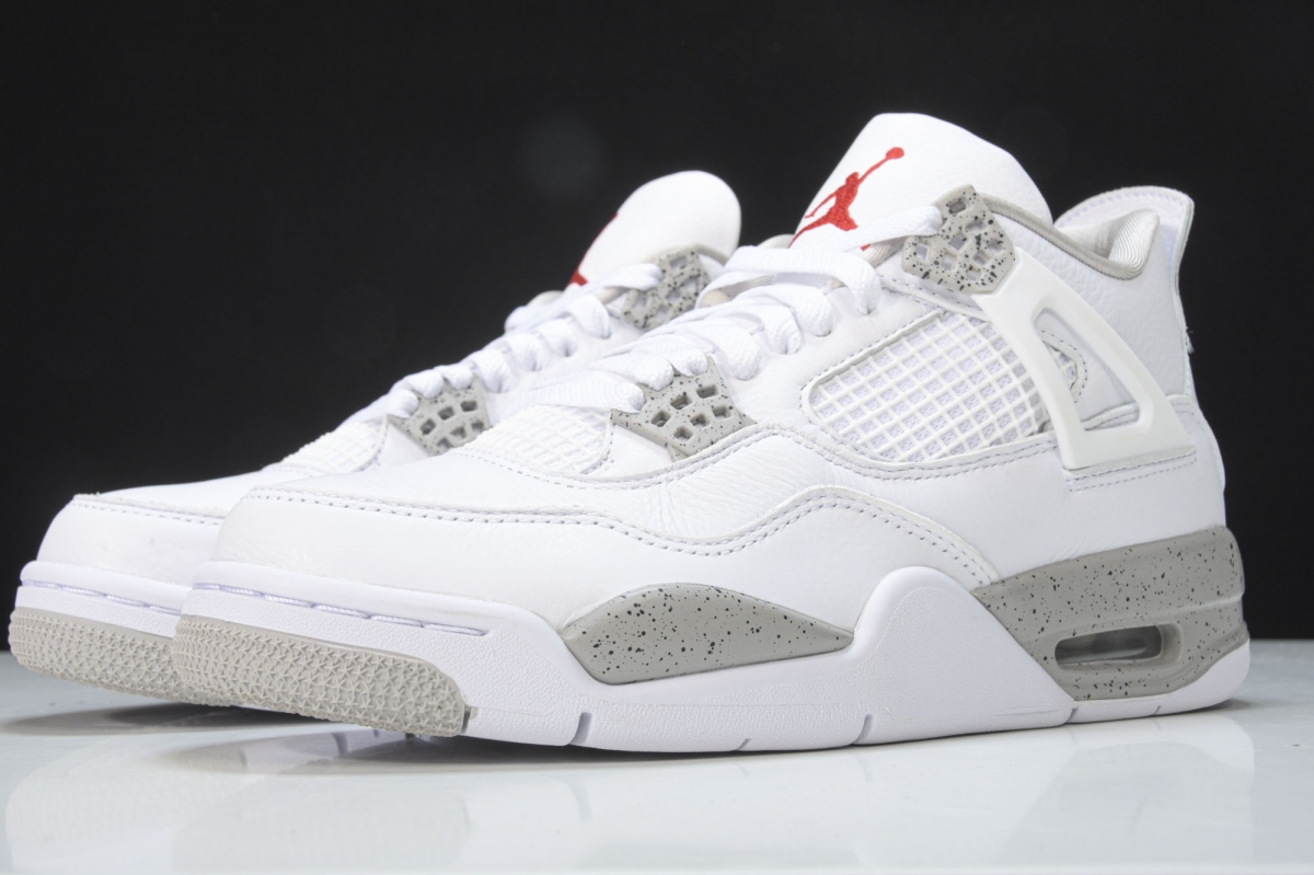 Jordan 4 Retro White Oreo (2021)