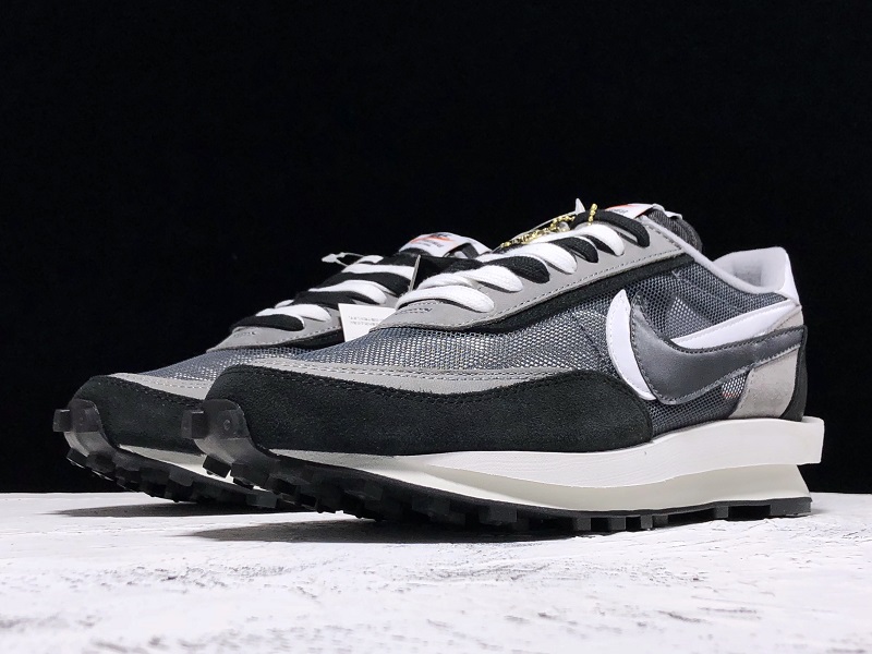 Nike LD Waffle sacai Black