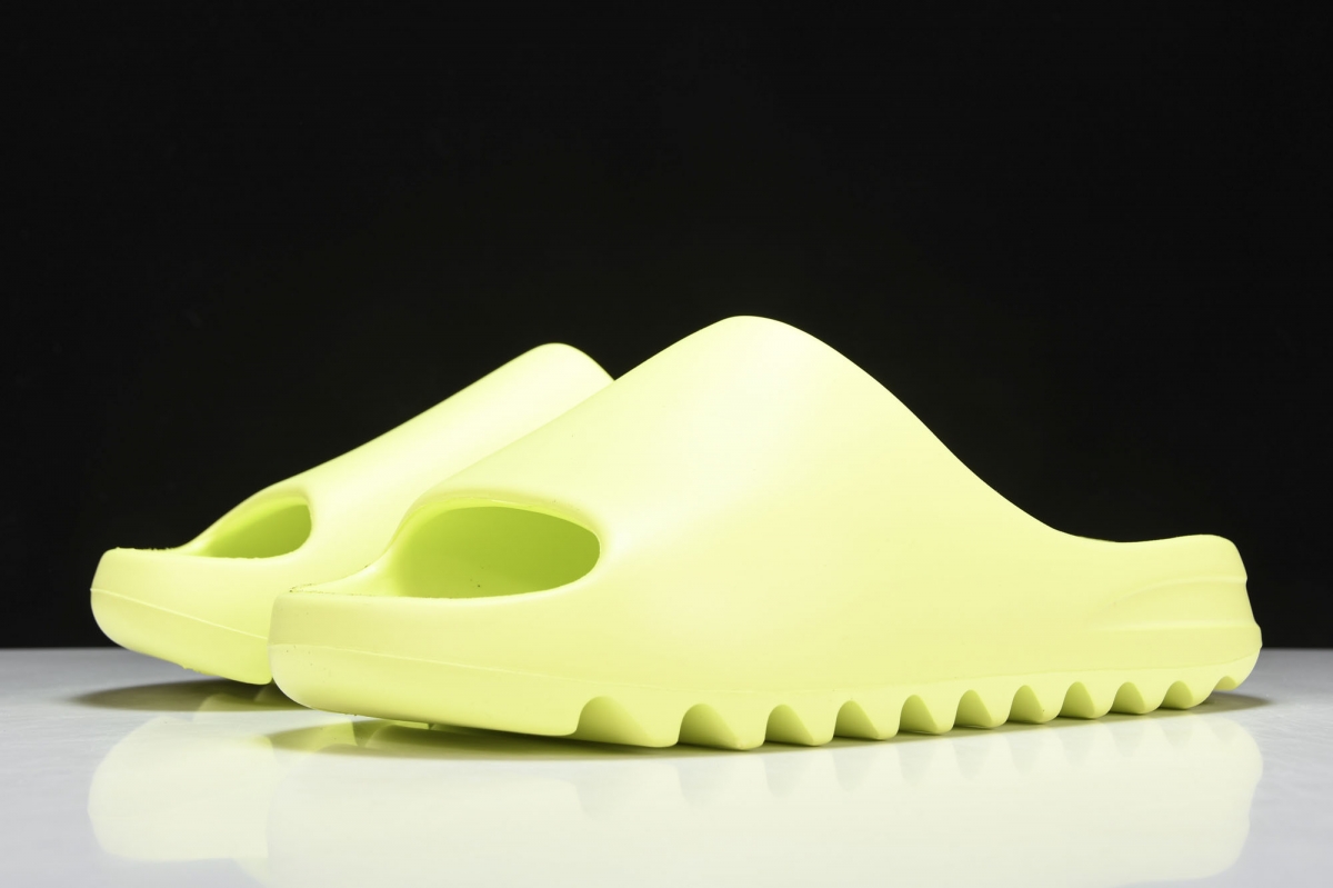 Ad*s yeezy slide glow green